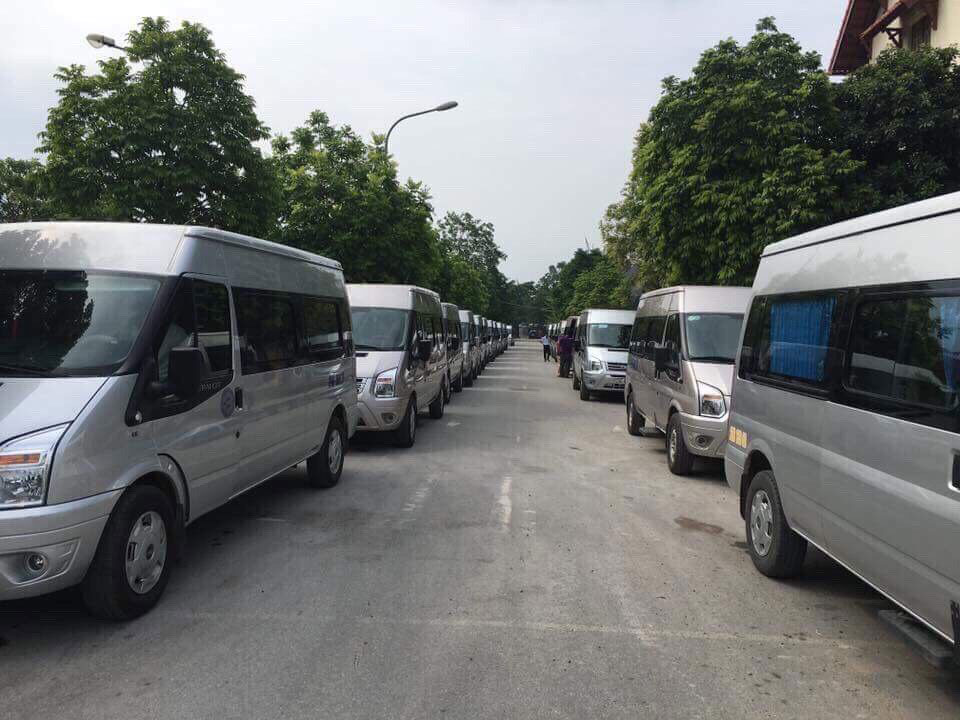 Đi Cửa Khẩu Không Lo Giá Cao – Xe Dịch Vụ Giá Rẻ Đưa Đón Tận Nơi 7 Xe địch vụ đi cửa khẩu Bình Hiệp