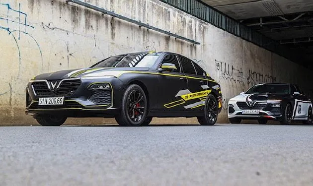 Xe 4 chỗ phù hợp 1–2 người bệnh